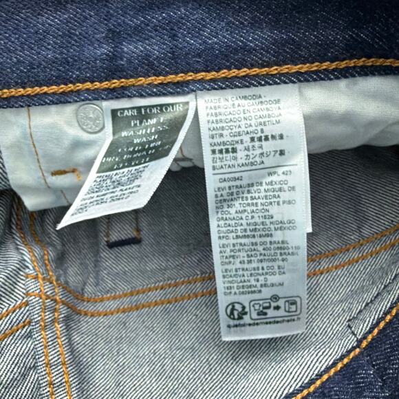 Levis Premium Jeans Womens 31 x 30 Blue 501 '90s Selvedge Dark Wash Button Fly - Picture 7 of 15